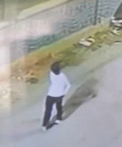 Pes dedirten olay: Başına poşet geçirip bisiklet çaldı