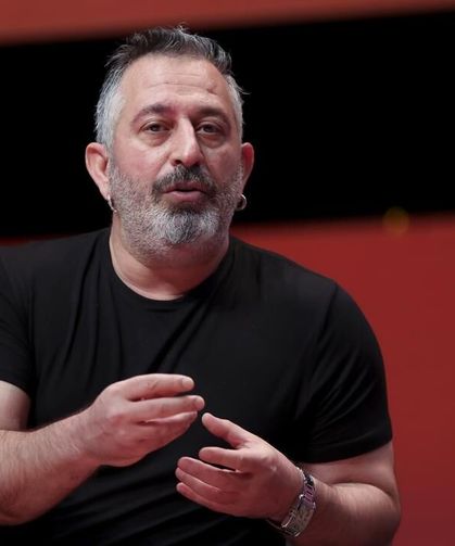 Son sağlık durumu: Cem Yılmaz'dan haber var