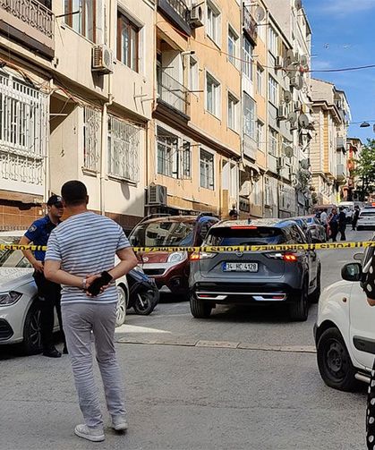 Aile faciası: Eşi ve kızını öldürüp kendi yaşamına son verdi