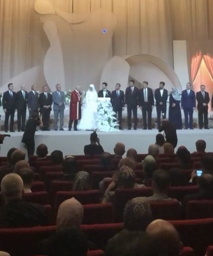 Davutoğlu Ailesi'nin mutlu günü