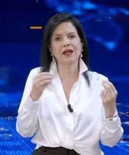 Gazeteci Oya Lale Arslan gözaltına alındı