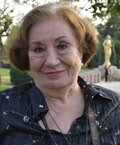 Usta Oyuncu Gülsen Tuncer Son Yolculuğuna Uğurlandı