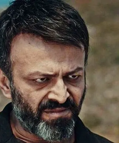 Ünlü Oyuncu Serhat Kılıç Evinde Ölü Bulundu