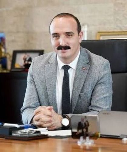 CHP’den istifa eden belediye başkanı YENİ Parti’ye geçti