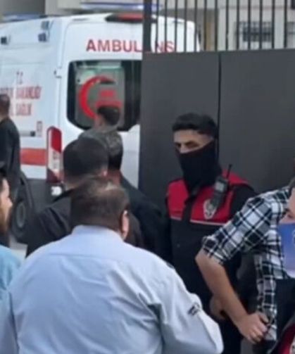 Lisede bıçaklı kavga! Ekipler olay yerine sevk edildi