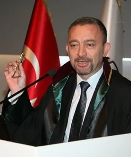 İstanbul Barosu’nda Ümit Kocasakal Başkan seçildi