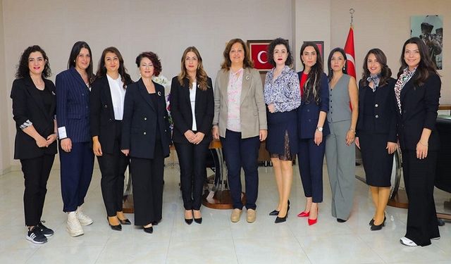 Afyonlu girişimci kadınlardan Başkan Burcu Köksal'a ziyaret