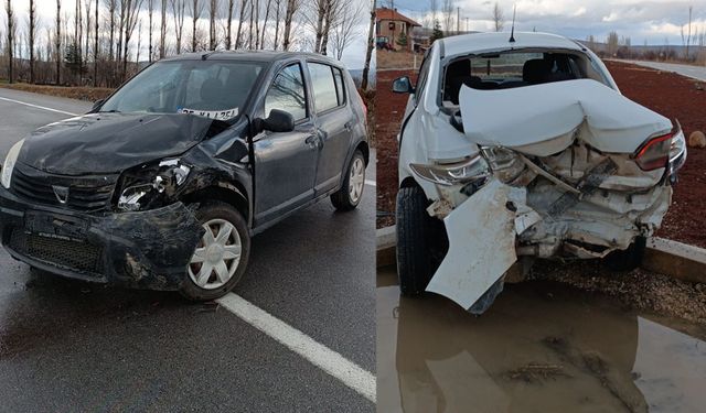 Afyon'da trafik kazası, sürücü yaralandı