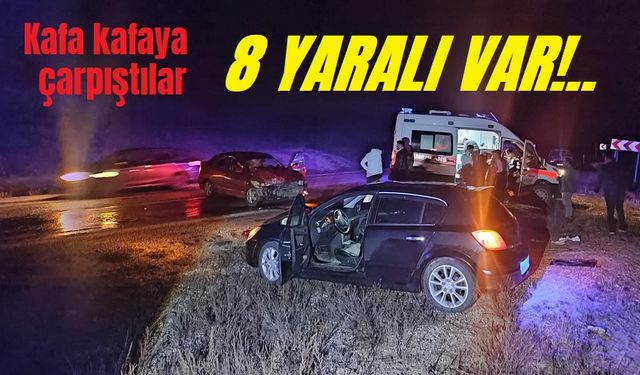 Afyon'da iki otomobil çarpıştı, 8 yaralı