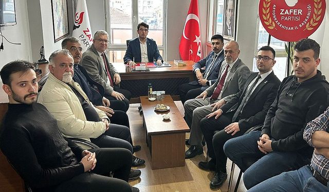 CHP'den Zafer Partisi'ne destek ziyareti