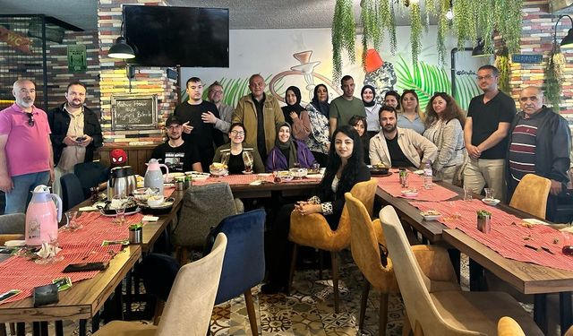 Başkan Kavas'a sürpriz yaptılar!..