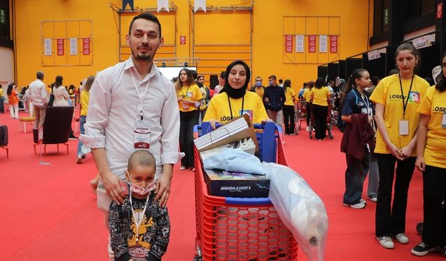 LÖSEV İyilikler Çarşısı ile dayanışmayı büyütüyor!