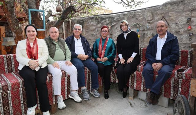 Vali Yiğitbaşı BİK üyelerine Frig Vadisi'ni gezdirdi