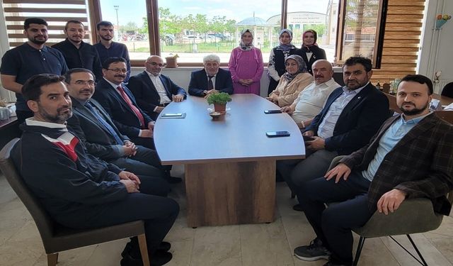 Afyonkarahisar Diyanet Gençlik Merkezi’ne ziyaret