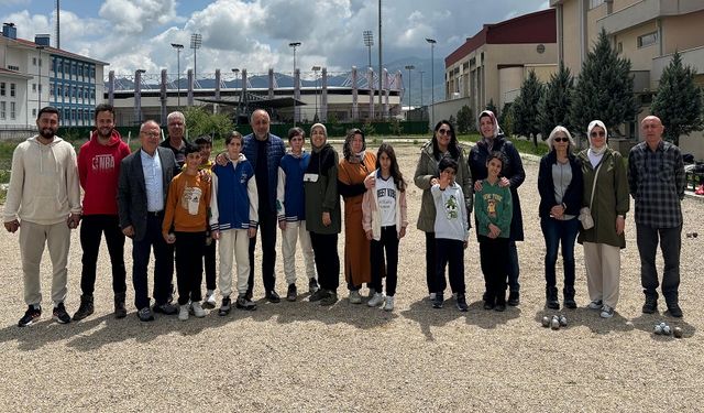 Afyon'da Anneler Günü’ne Özel Bocce müsabakaları