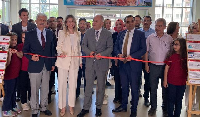 Harezmi Yıl Sonu Sergisi büyük coşkuya sahne oldu