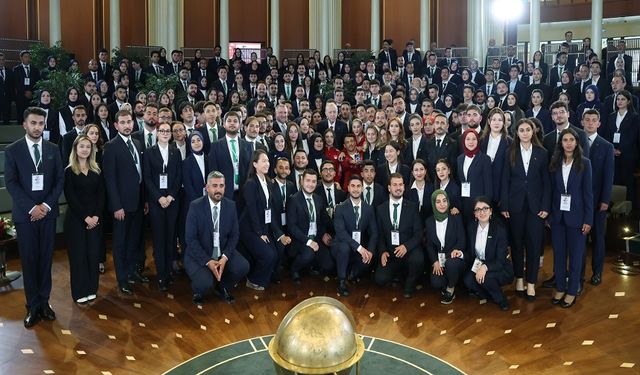 AKÜ Öğrencisinden Cumhurbaşkanlığı Programında anlamlı performans