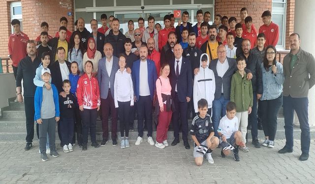 Afyon Beşiktaşlılar Derneği'nden 19 Mayıs'a özel etkinlik