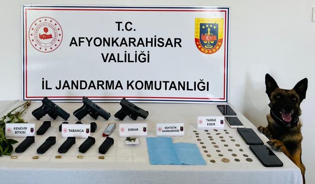 Sinanpaşa'da uyuşturucu operasyonu