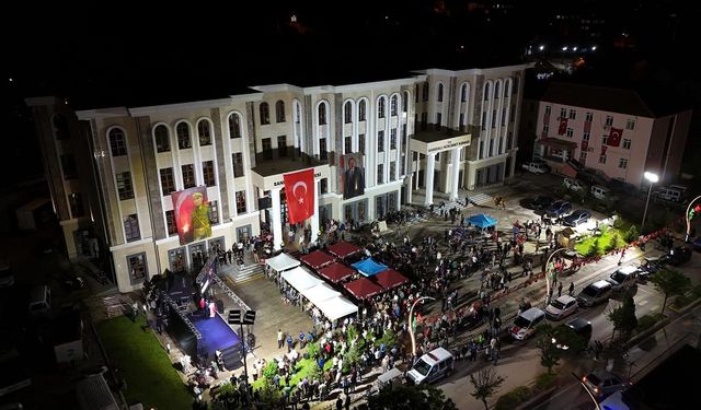 Sandıklı, 15Temmuz'da tek yürek oldu