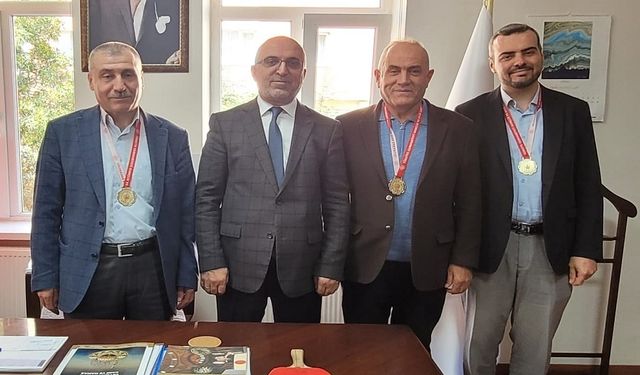 Şampiyon takımdan İl Müftüsüne ziyaret