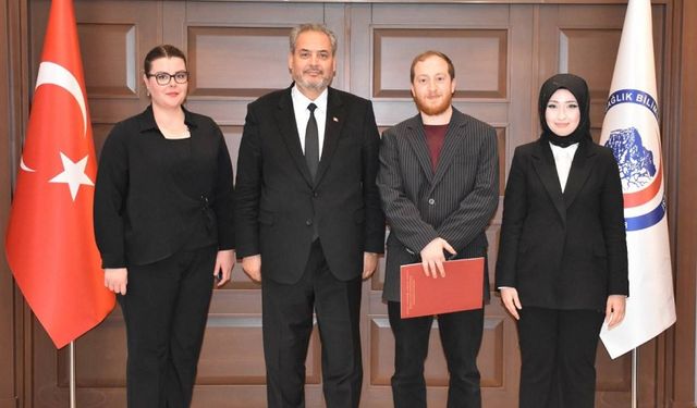 Gürcistanlı öğrenci Türkiye’de hekim olmayı hedefliyor