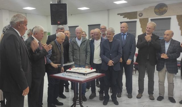 Afyon'da emekli öğretmenler unutulmadı