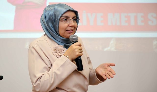 AKÜ'de gençlere "Sosyal Girişimcilik" rotası çizildi