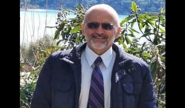 Voleybol maçında kalp krizi geçiren okul müdürü hayatını kaybetti