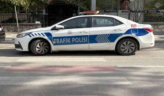 Trafik polisi, trafik polisine ceza yazdı!..