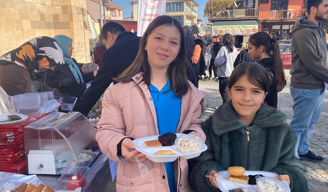 Sultandağı’nda Gazze için hayır çarşısı