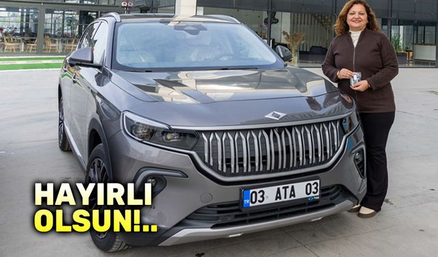 Başkan Burcu Köksal, TOGG'u teslim aldı