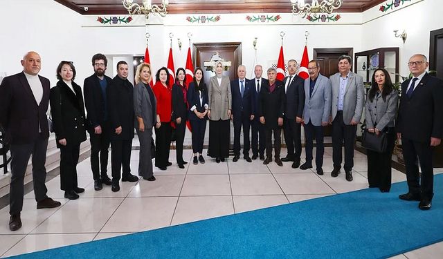 CHP'nin yeni yönetimi Vali Yiğitbaşı'yı ziyaret etti