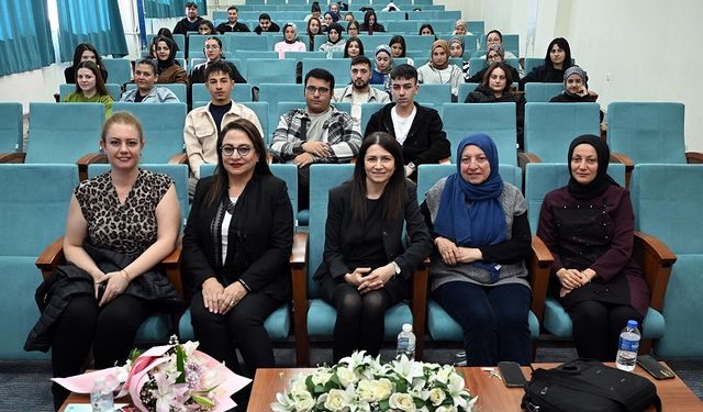 Dr. Alev Türe, sağlık yönetiminde başarıya giden yolu anlattı