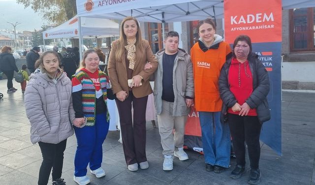 Afyon KADEM’den “Farkımda mısın?” Projesine destek