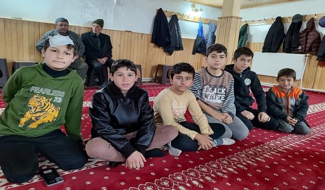 Şuhut'ta sabah namazı buluşmaları