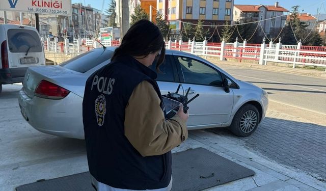 Şuhut'ta dron destekli trafik denetimi