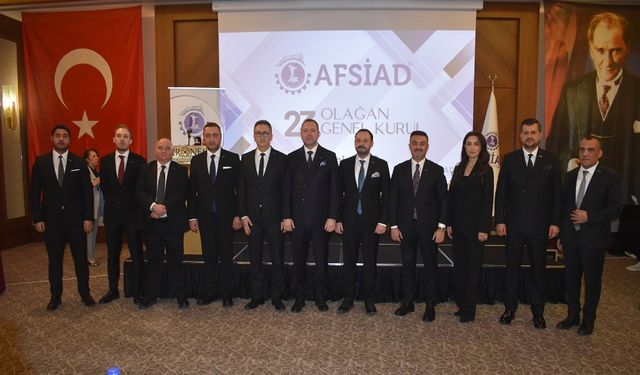 AFSİAD'da Kadir Sayın ve ekibi güven tazeledi