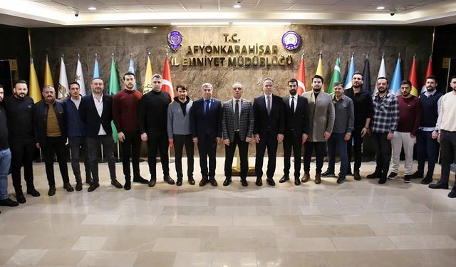 Olayı filmlerdeki gibi çözdüler!..