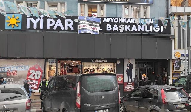 Afyon'da İYİ Parti binasında gerginlik!..
