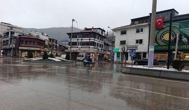 Elhamdülillah!.. Afyon'a rahmet yağıyor