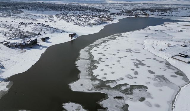 Donan Emre Gölü'nden görüntüler