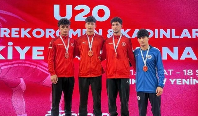 Afyonlu genç güreşçilerden 6 madalya