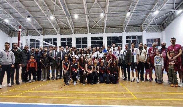 Afyonkarahisar Çay'da voleybol turnuvası