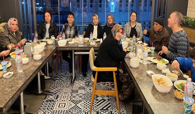 Afyon Gönül Dostları Derneği iftar sofrasında buluştu