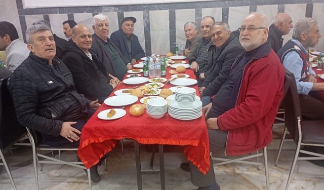 Futbolun çınarları, iftar sofrasında buluştu