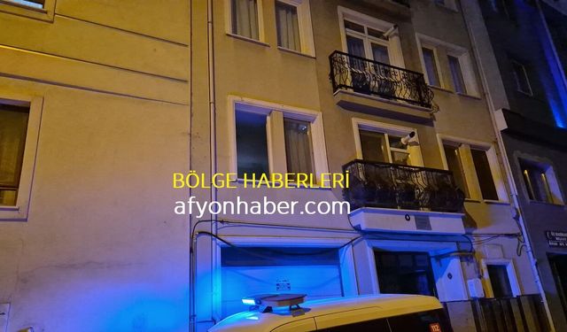 Emekli okul müdürü evinde ölü bulundu