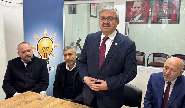 Yurdunuseven, ilçelerde bayramlaşma törenlerine katıldı