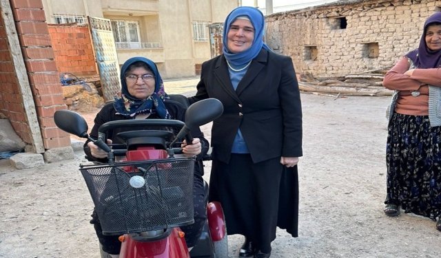 Kadınanalar Kültür Derneği’nden anlamlı hediye