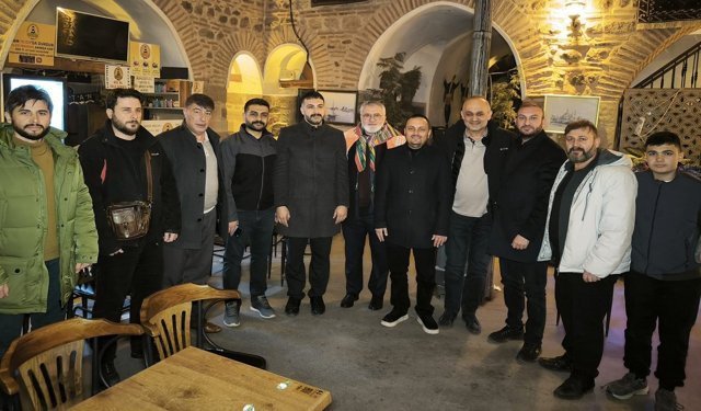 Zafer Meydanı’ndan Taşhan’a manevi yolculuk